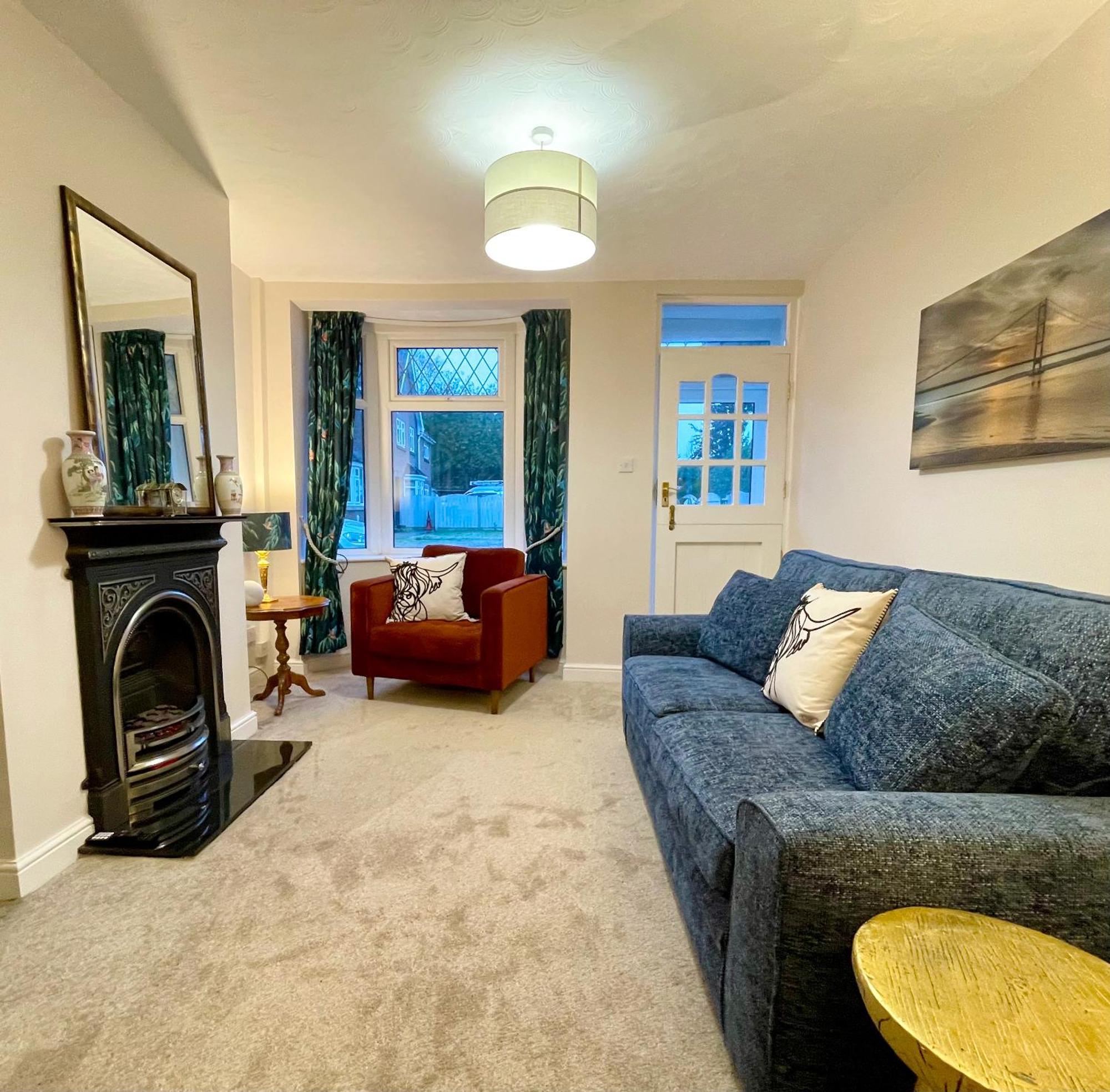 Stylish Cottage In Vibrant Riverside Village North Ferriby Exterior foto